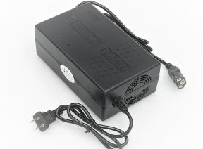 Зарядное устройство CC/CV 54,6V6A