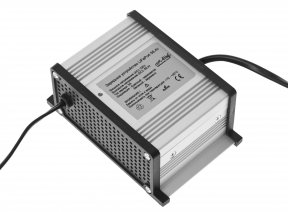 Зарядні пристрої